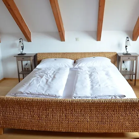 Garni Reulein 호텔