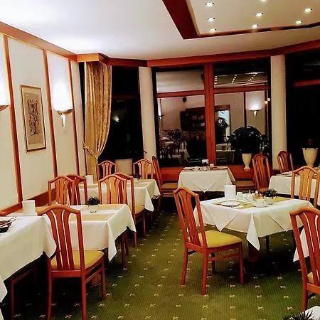 Garni Reulein