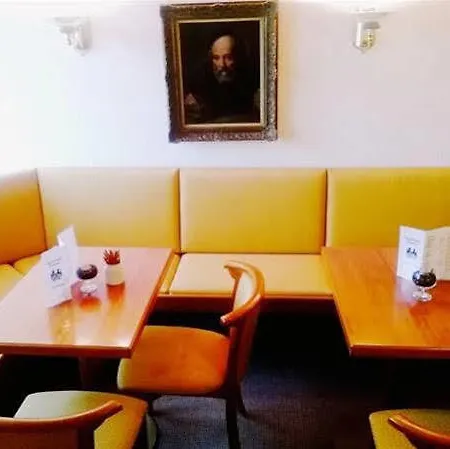 Garni Reulein 3*